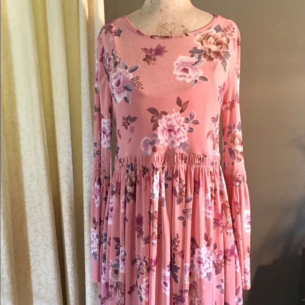 Xhilaration floral dress